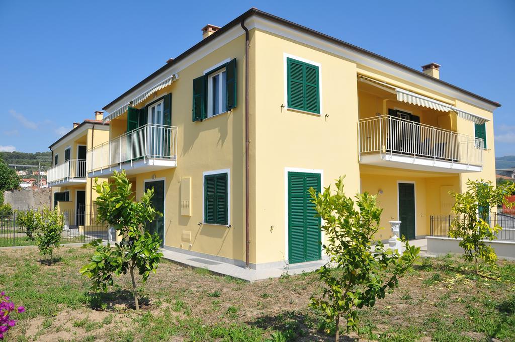 Villaggio La Piana Черво Екстериор снимка
