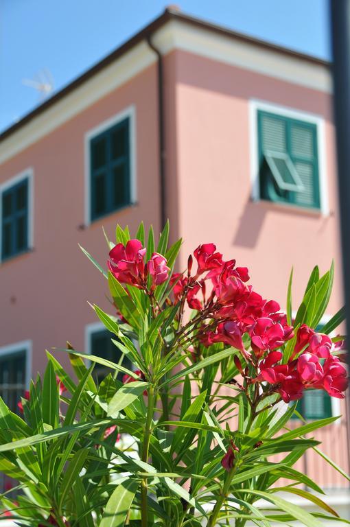 Villaggio La Piana Черво Екстериор снимка