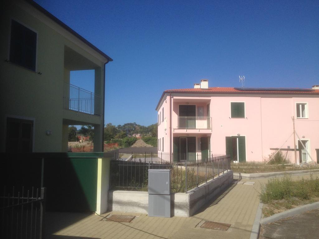Villaggio La Piana Черво Екстериор снимка